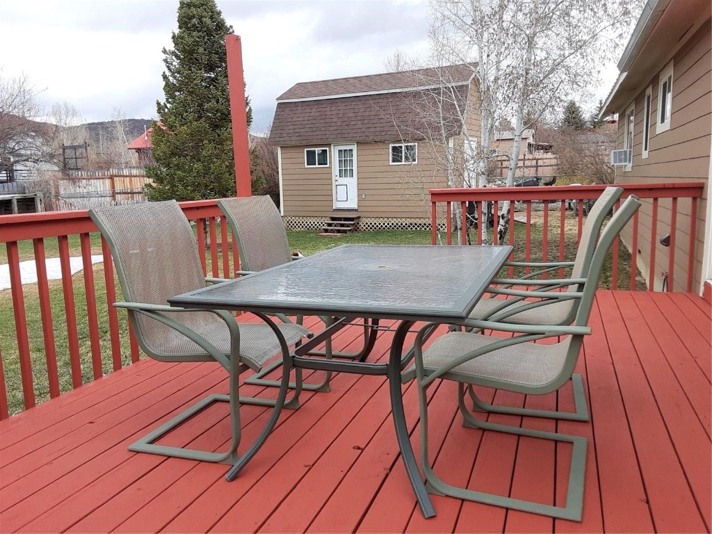 40519 Steamboat DRIVE