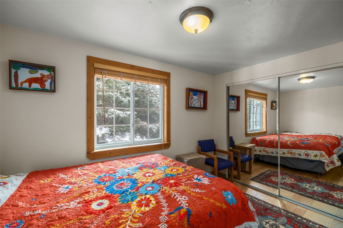 40519 Steamboat DRIVE