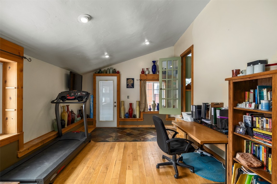 40519 Steamboat DRIVE