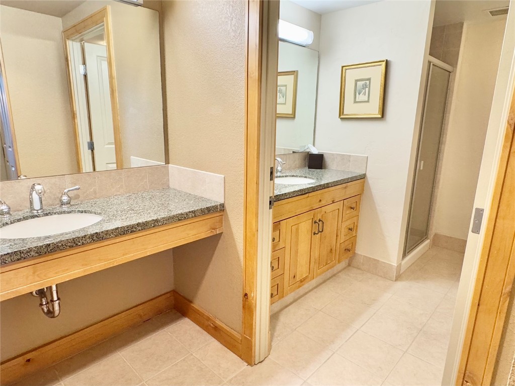 2300 Mount Werner 321