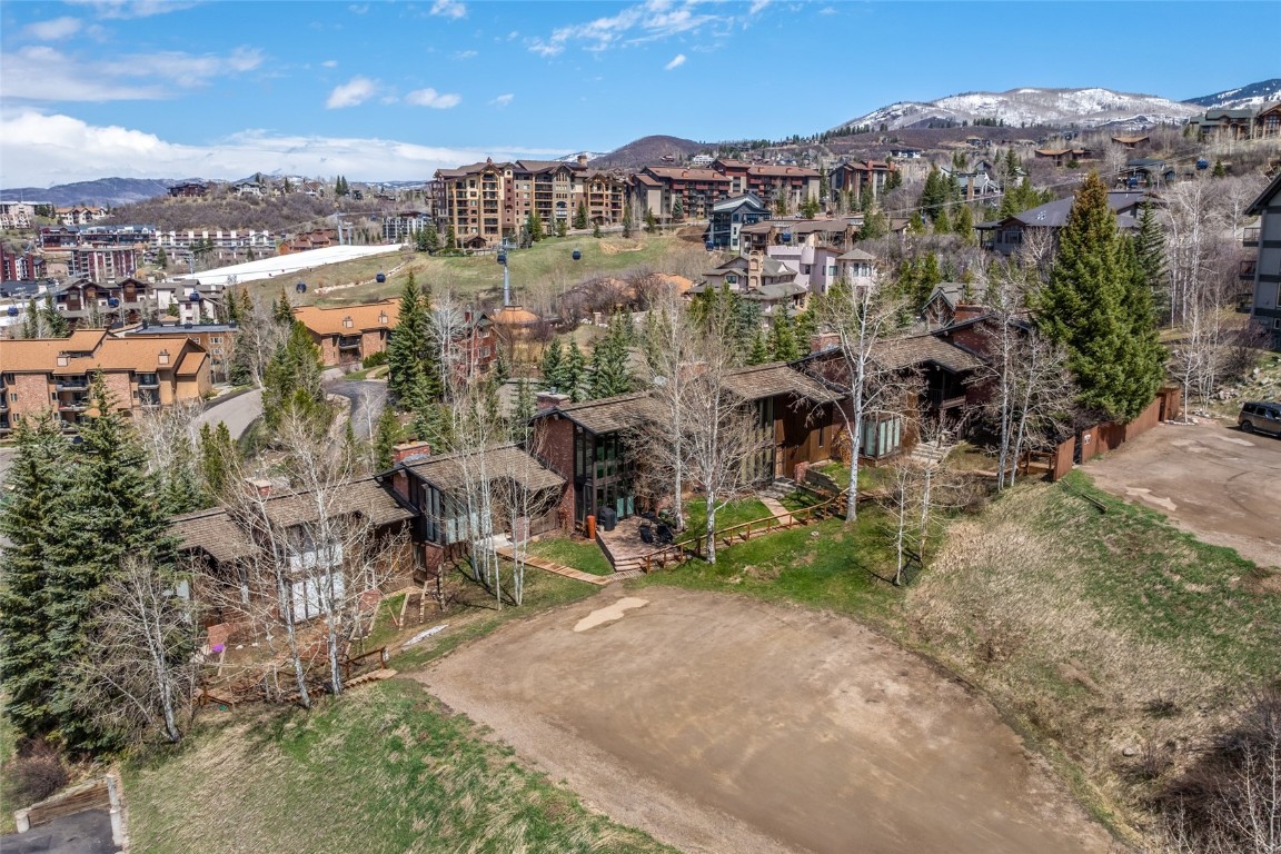 2560 Longthong ROAD 7