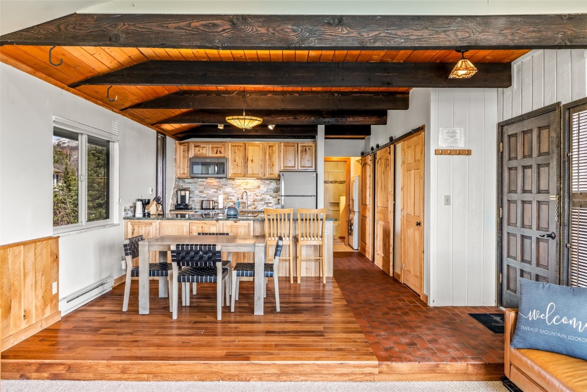 2560 Longthong ROAD 7