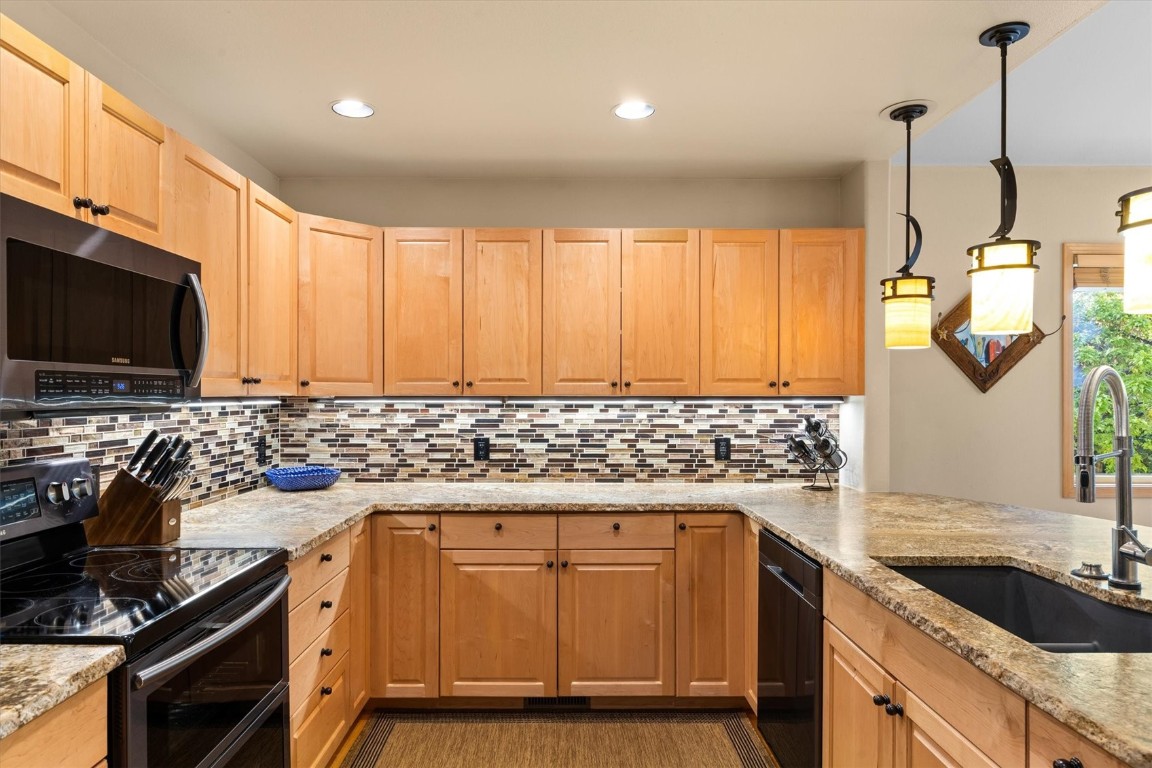 1506 Cascade DRIVE 4