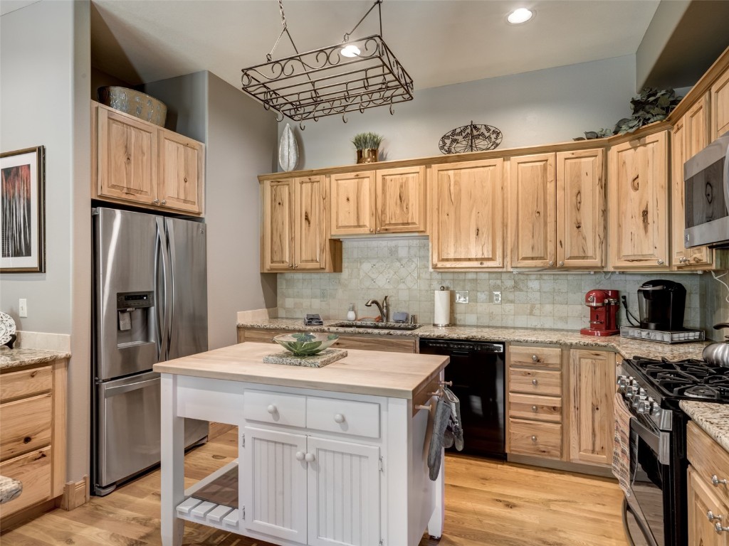 3470 Spring Valley DRIVE 7