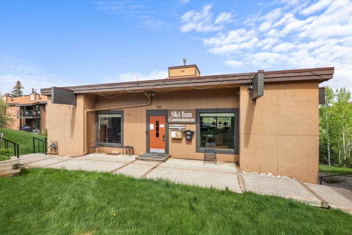 2350 Ski Trail LANE 313