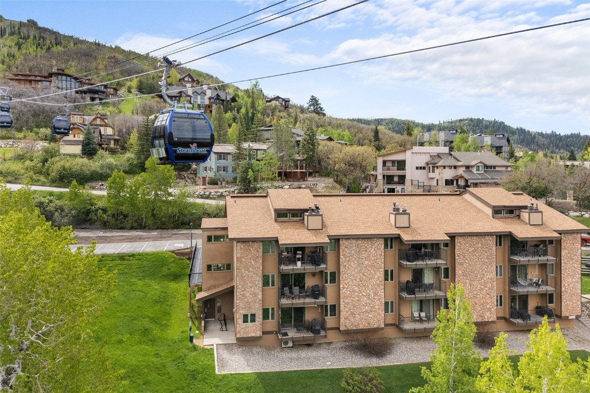 2350 Ski Trail LANE 313