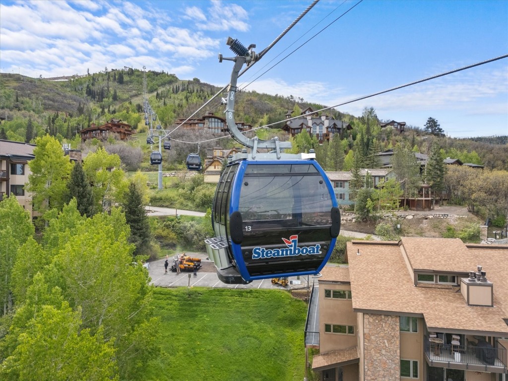 2350 Ski Trail LANE 313