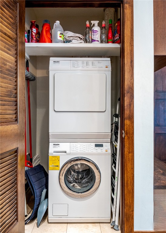 703 Lincoln AVENUE 307