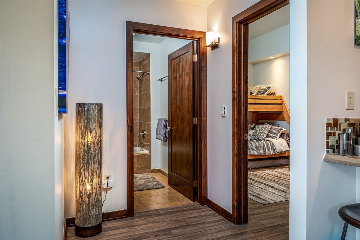 703 Lincoln AVENUE 307