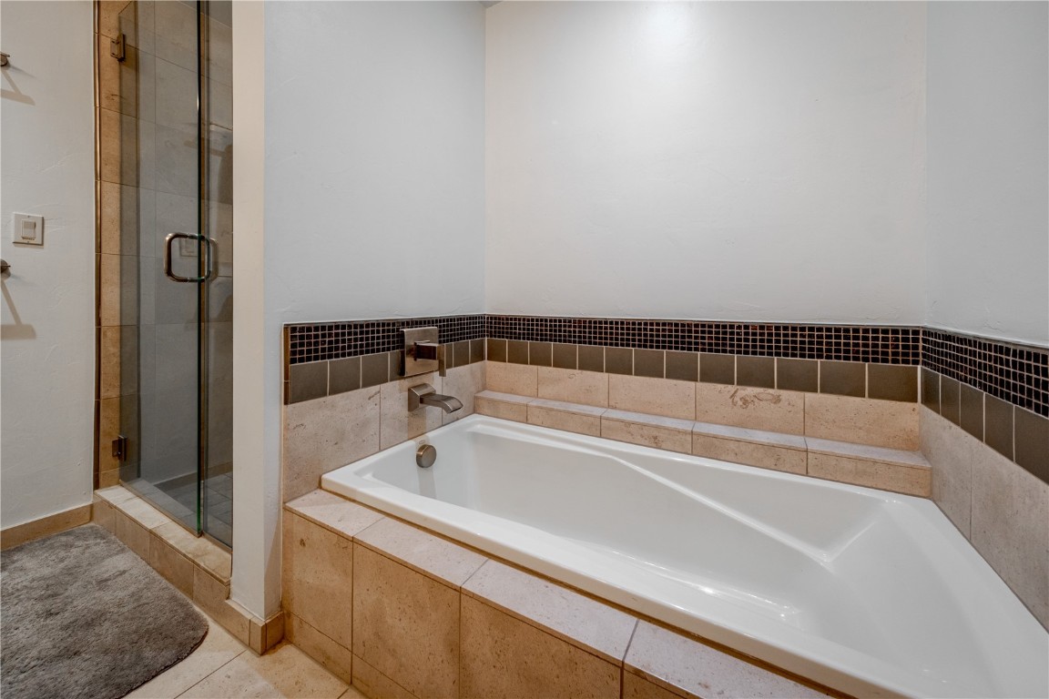 703 Lincoln AVENUE 307