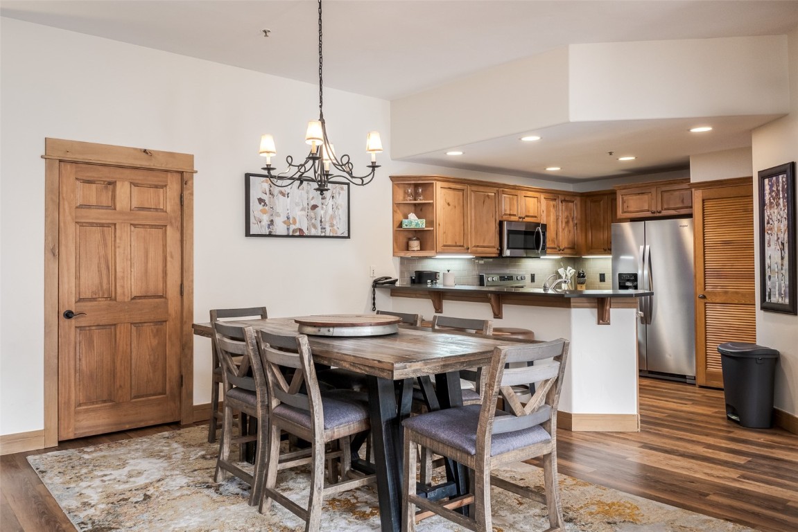 1463 Flattop CIRCLE 302