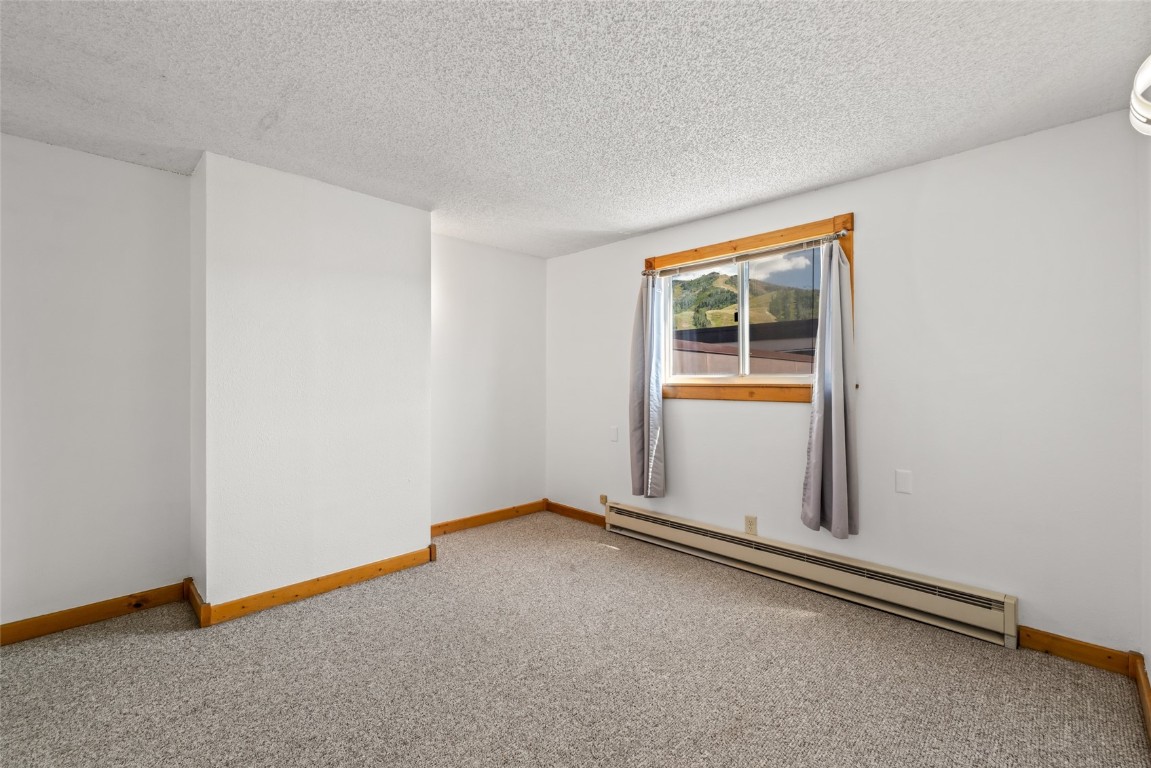 1805 River Queen LANE 303