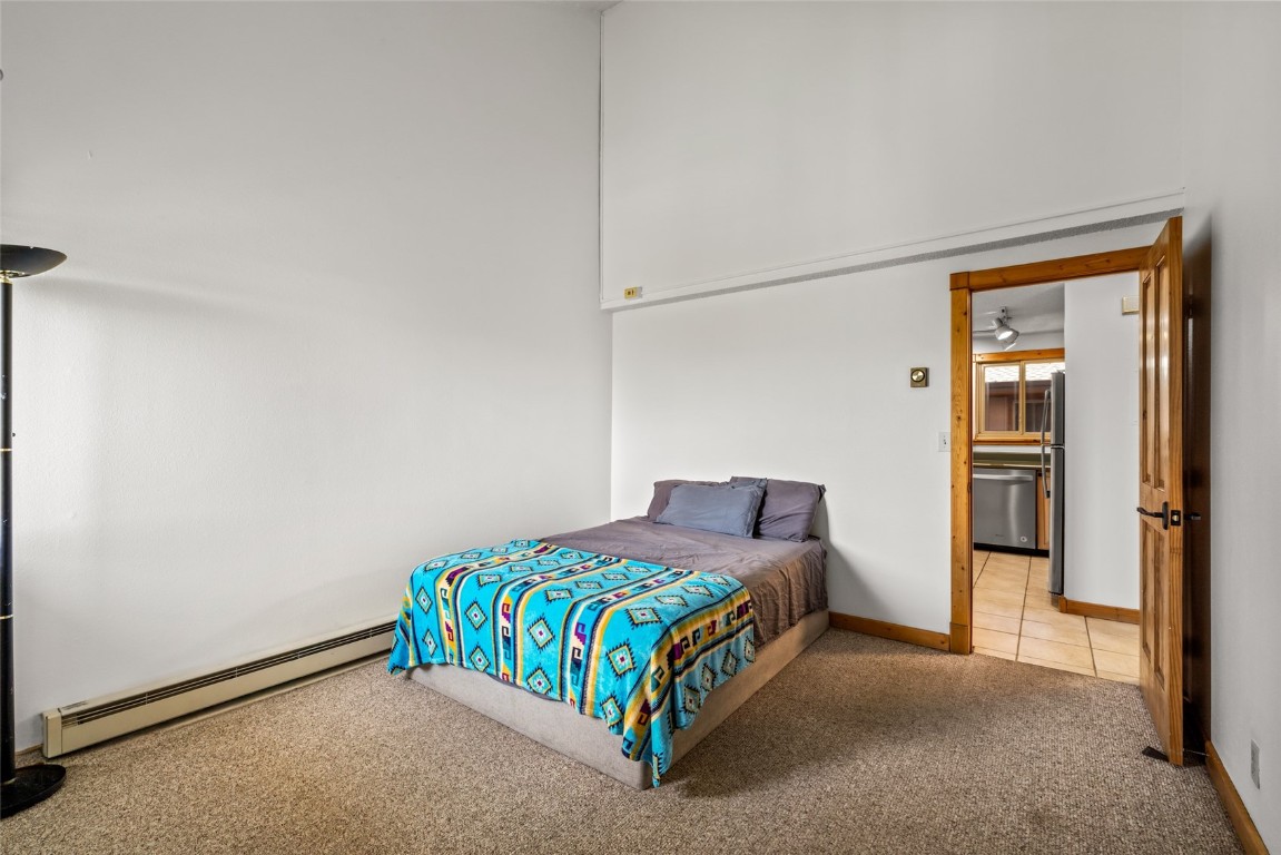 1805 River Queen LANE 303