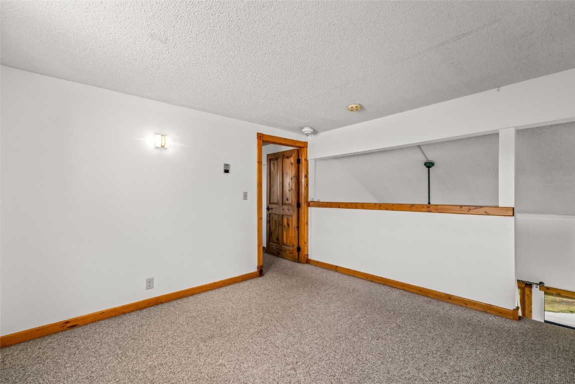 1805 River Queen LANE 303