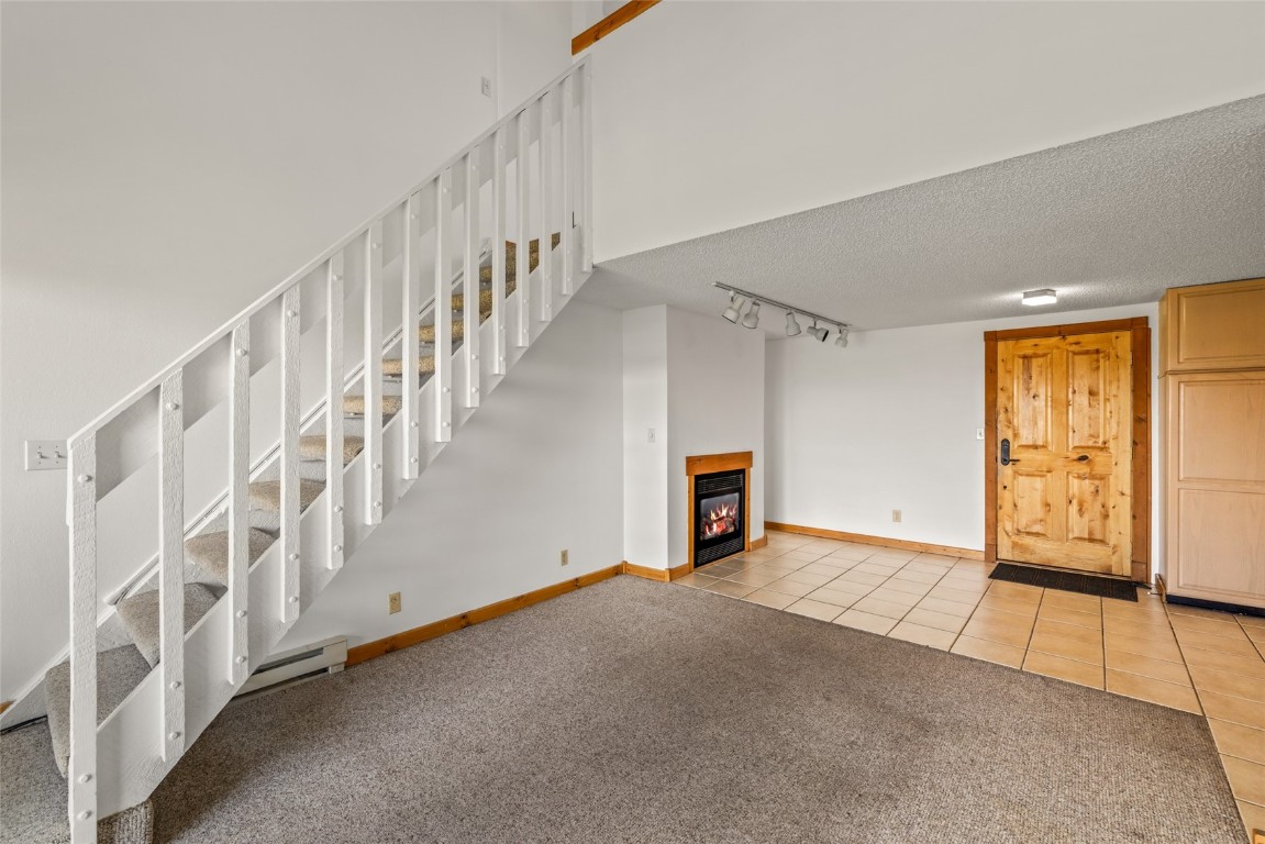 1805 River Queen LANE 303