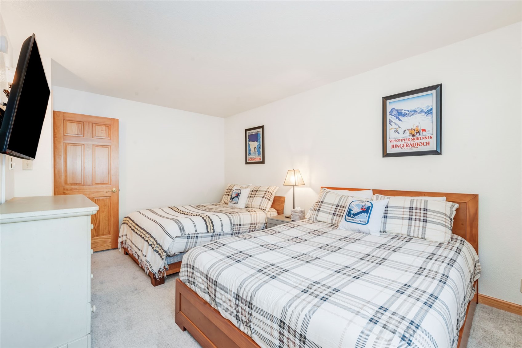 2320 Ski Trail LANE 101