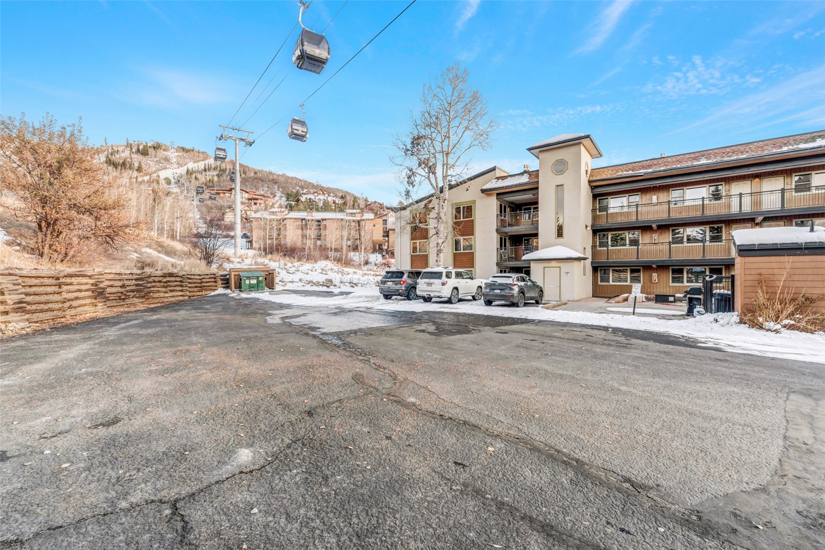 2320 Ski Trail LANE 101