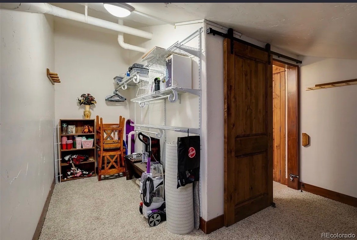 380 Ore House Plaza NW 303