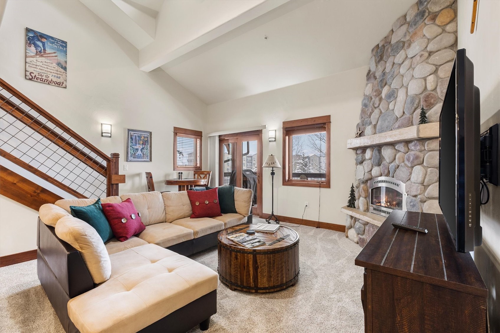 380 Ore House Plaza NW 303