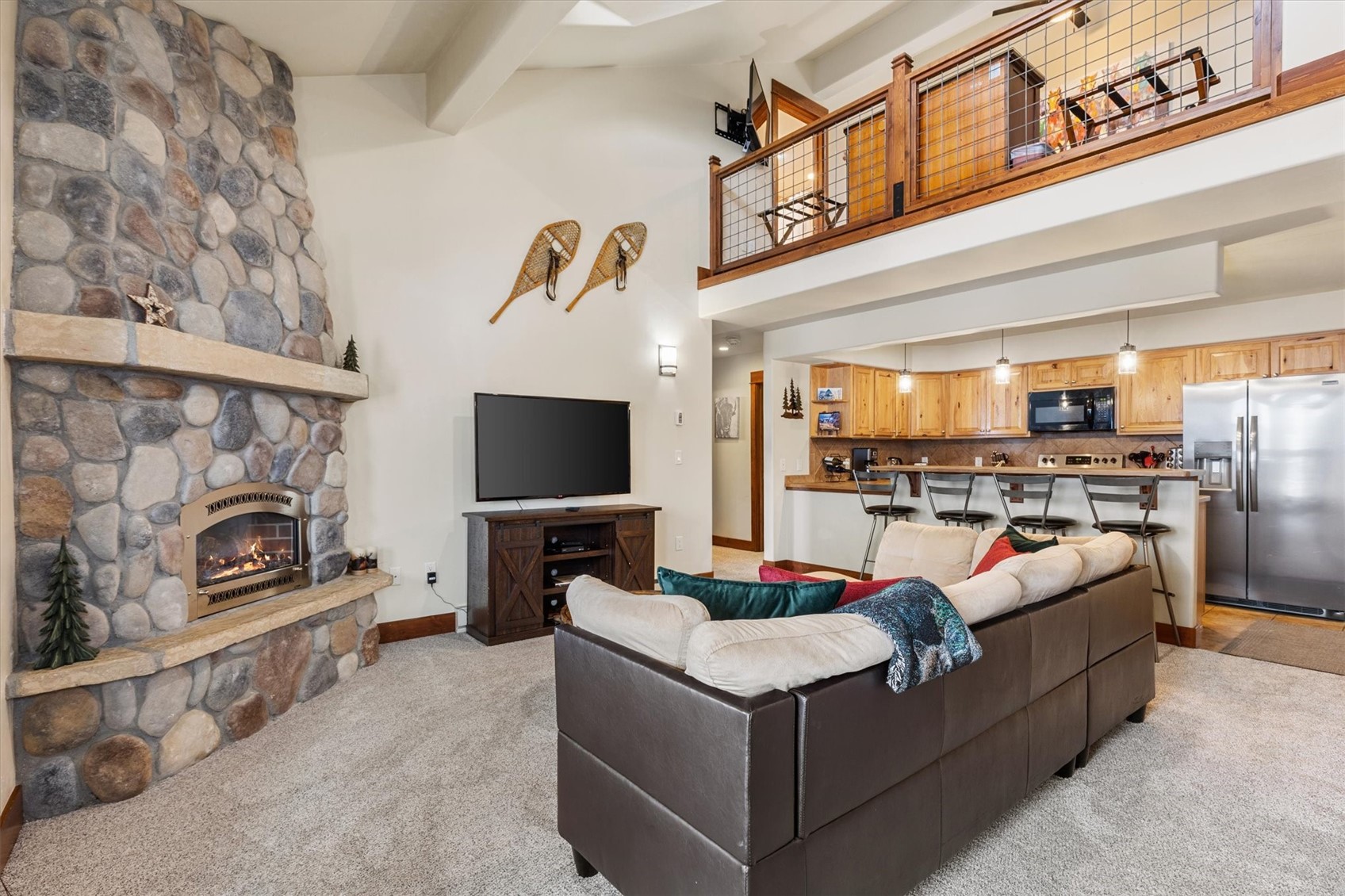 380 Ore House Plaza NW 303