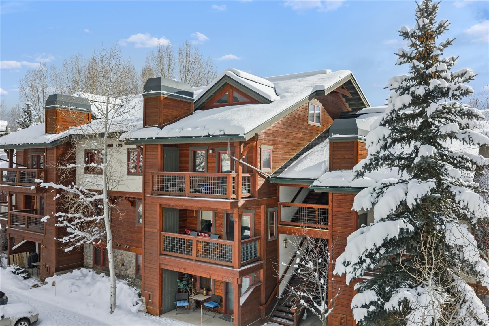 380 Ore House Plaza NW 303