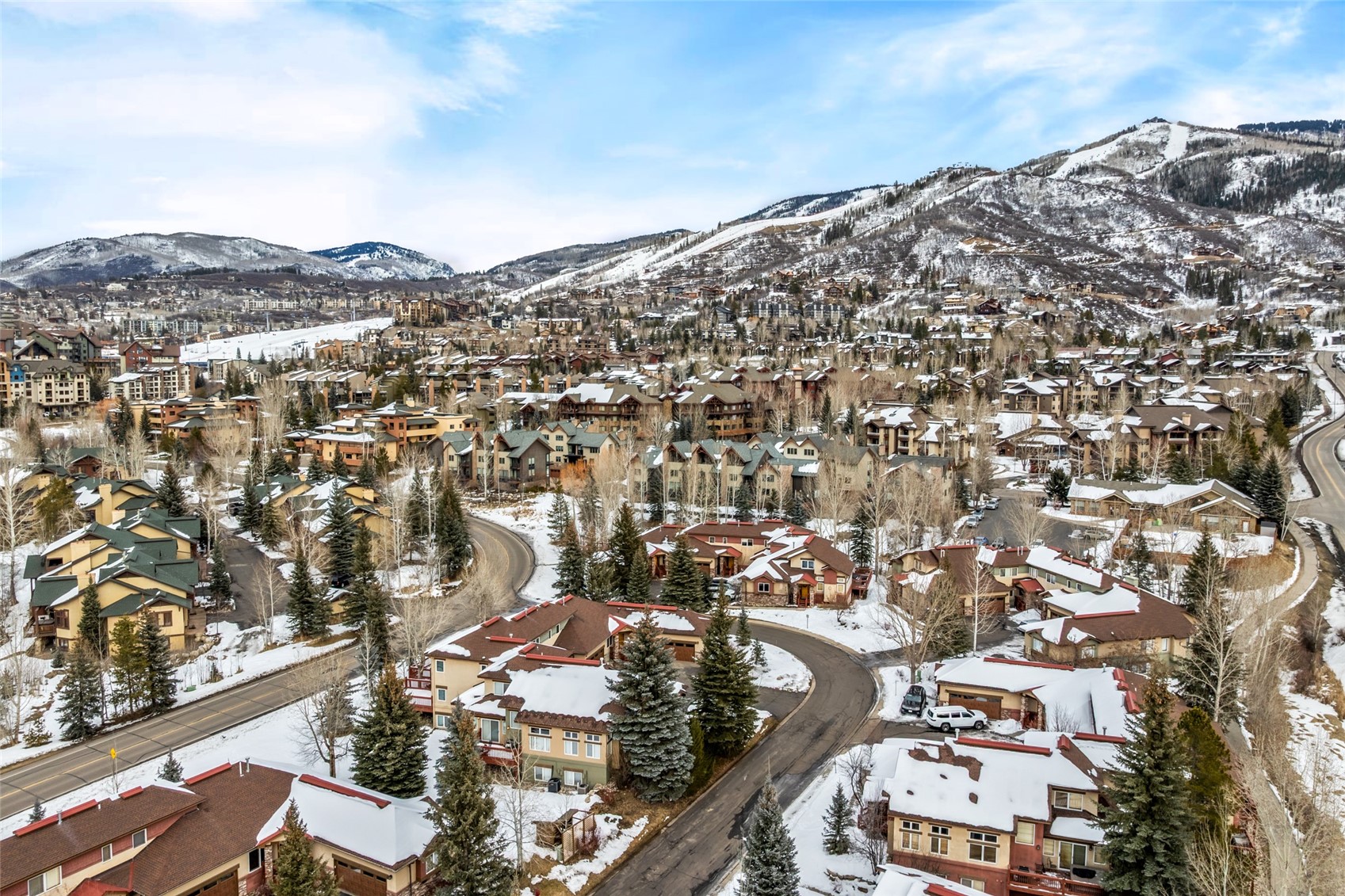 1505 Cascades DRIVE 4