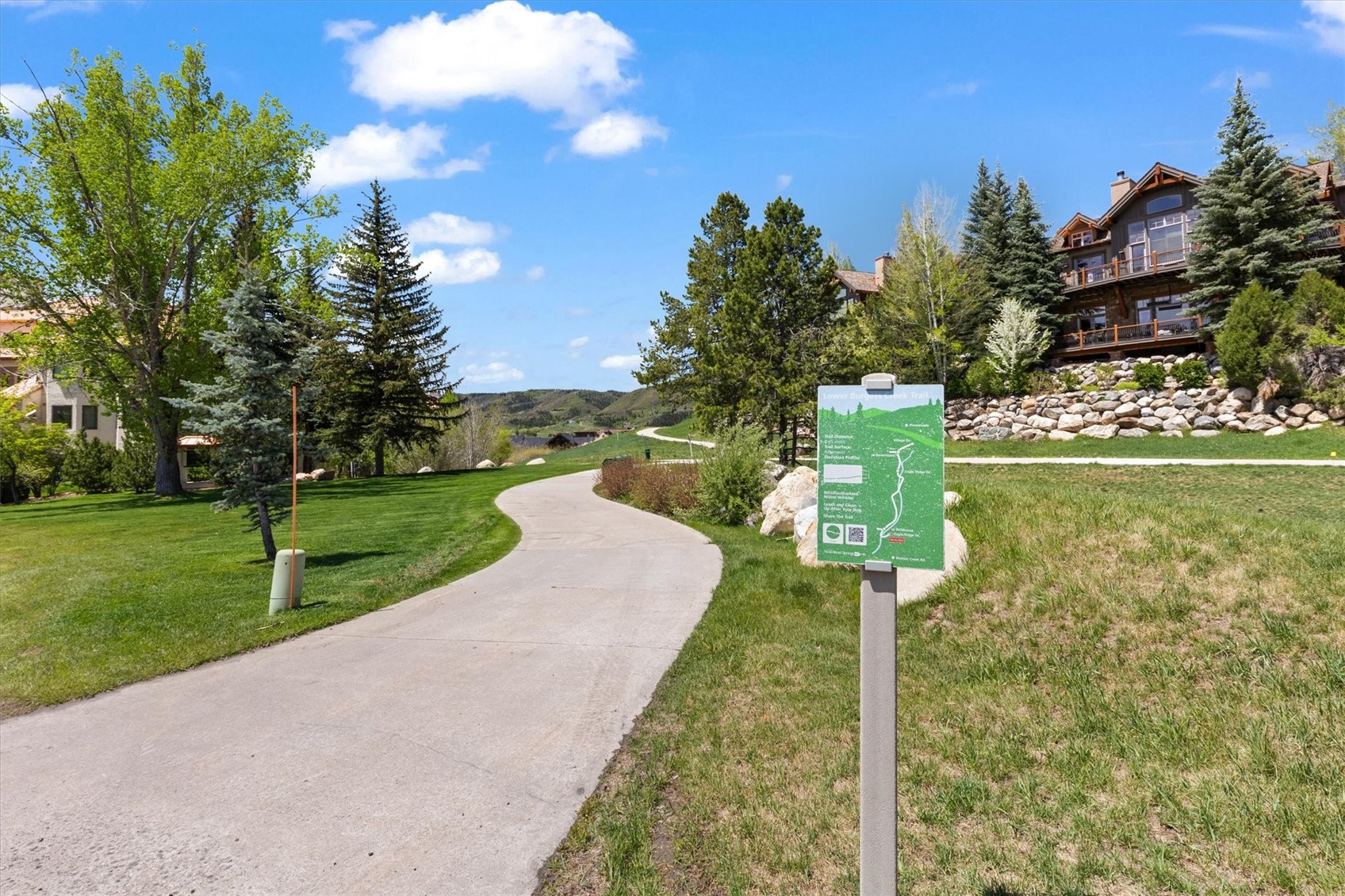 1505 Cascades DRIVE 4