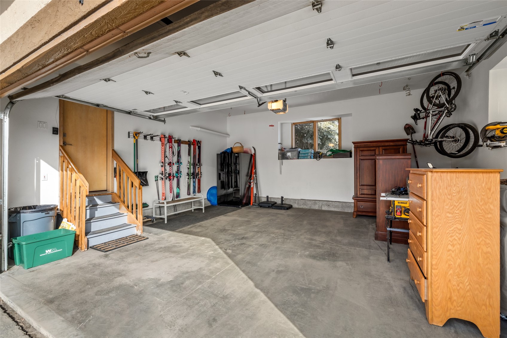 1505 Cascades DRIVE 4