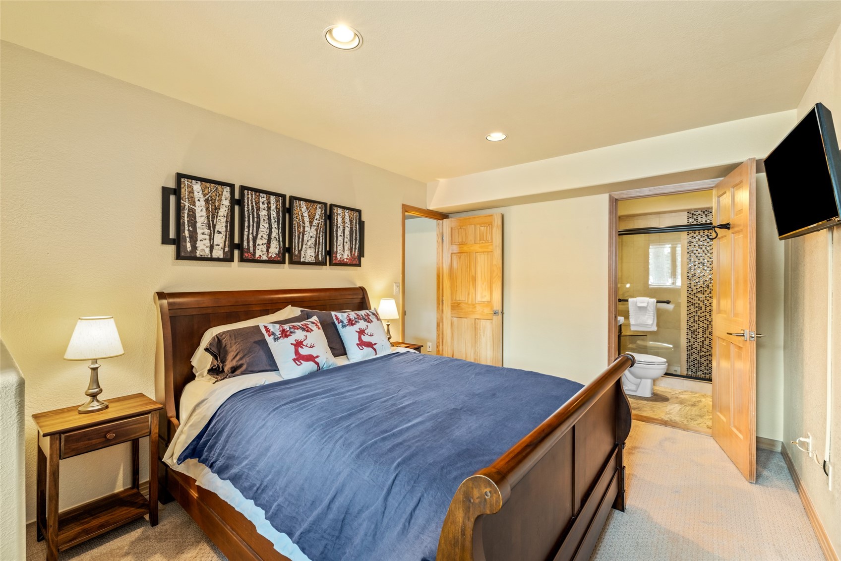 1505 Cascades DRIVE 4