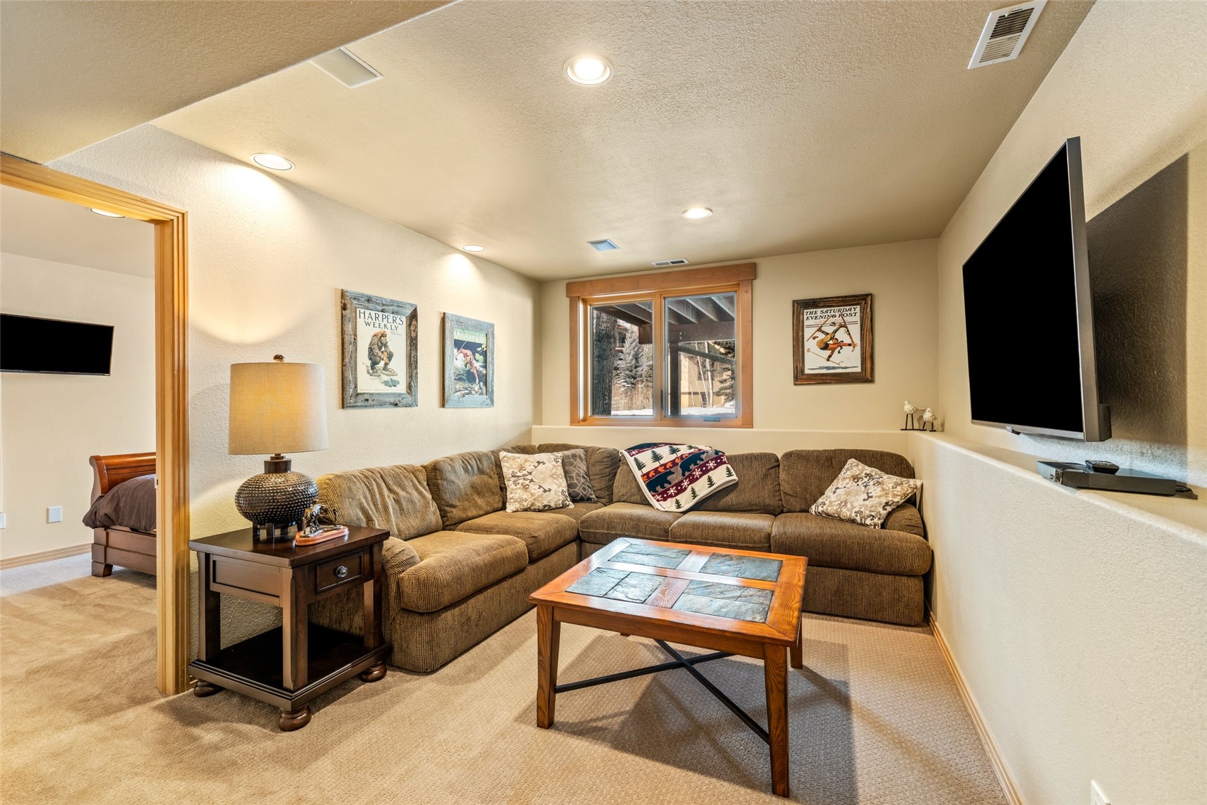 1505 Cascades DRIVE 4