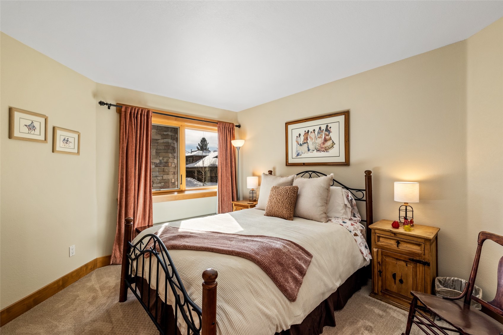 1505 Cascades DRIVE 4