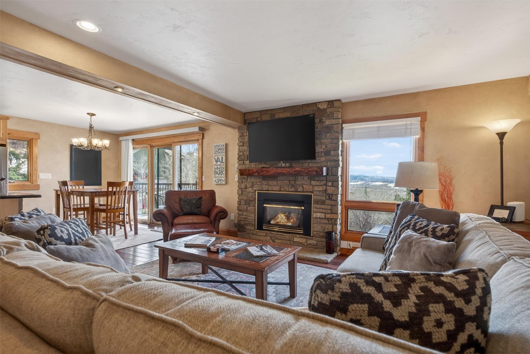 2626 Longthong ROAD 101