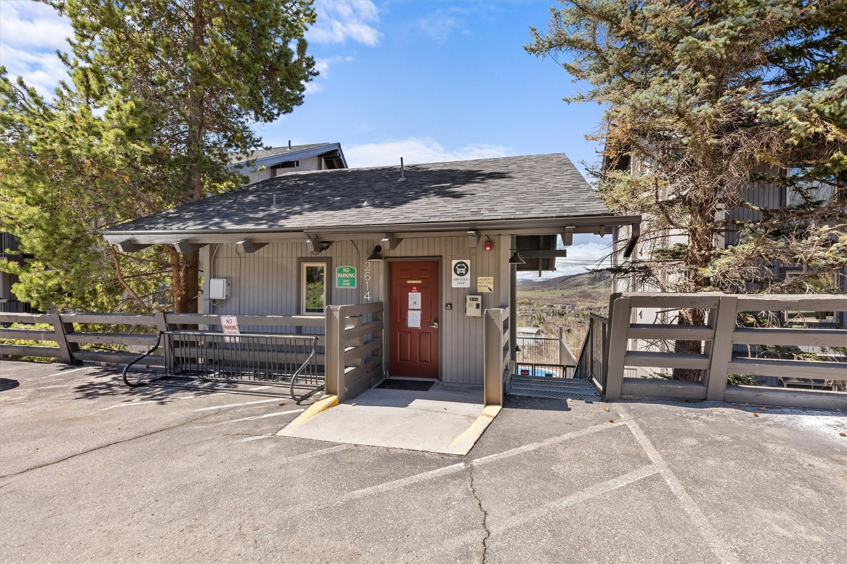 2626 Longthong ROAD 101