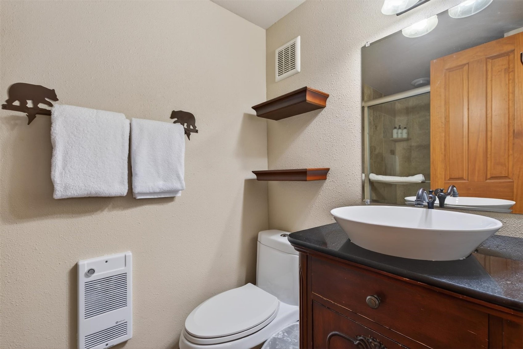 2626 Longthong ROAD 101