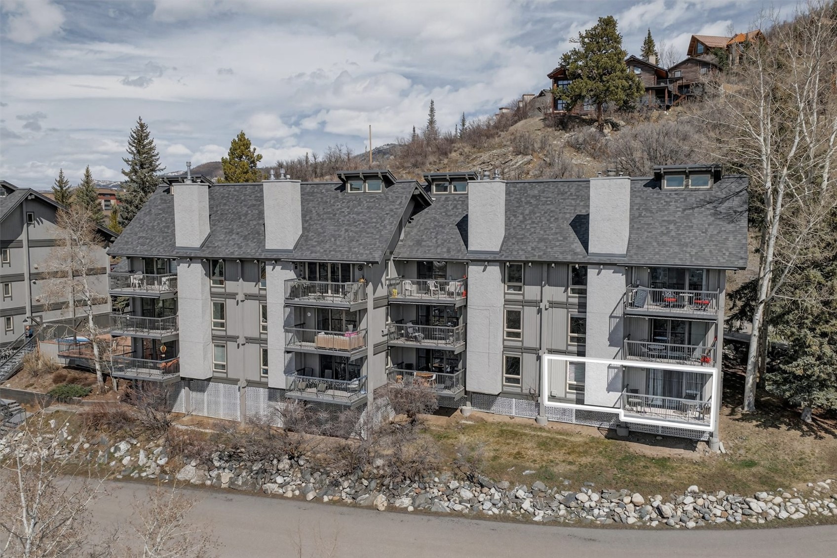 2626 Longthong ROAD 101