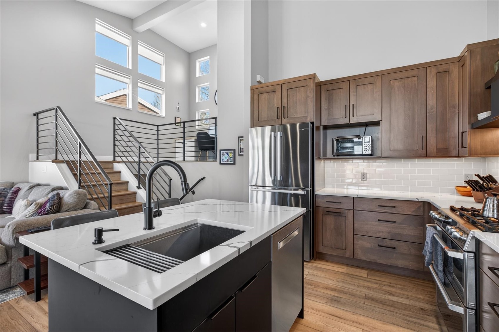 617 Mountain Vista 25