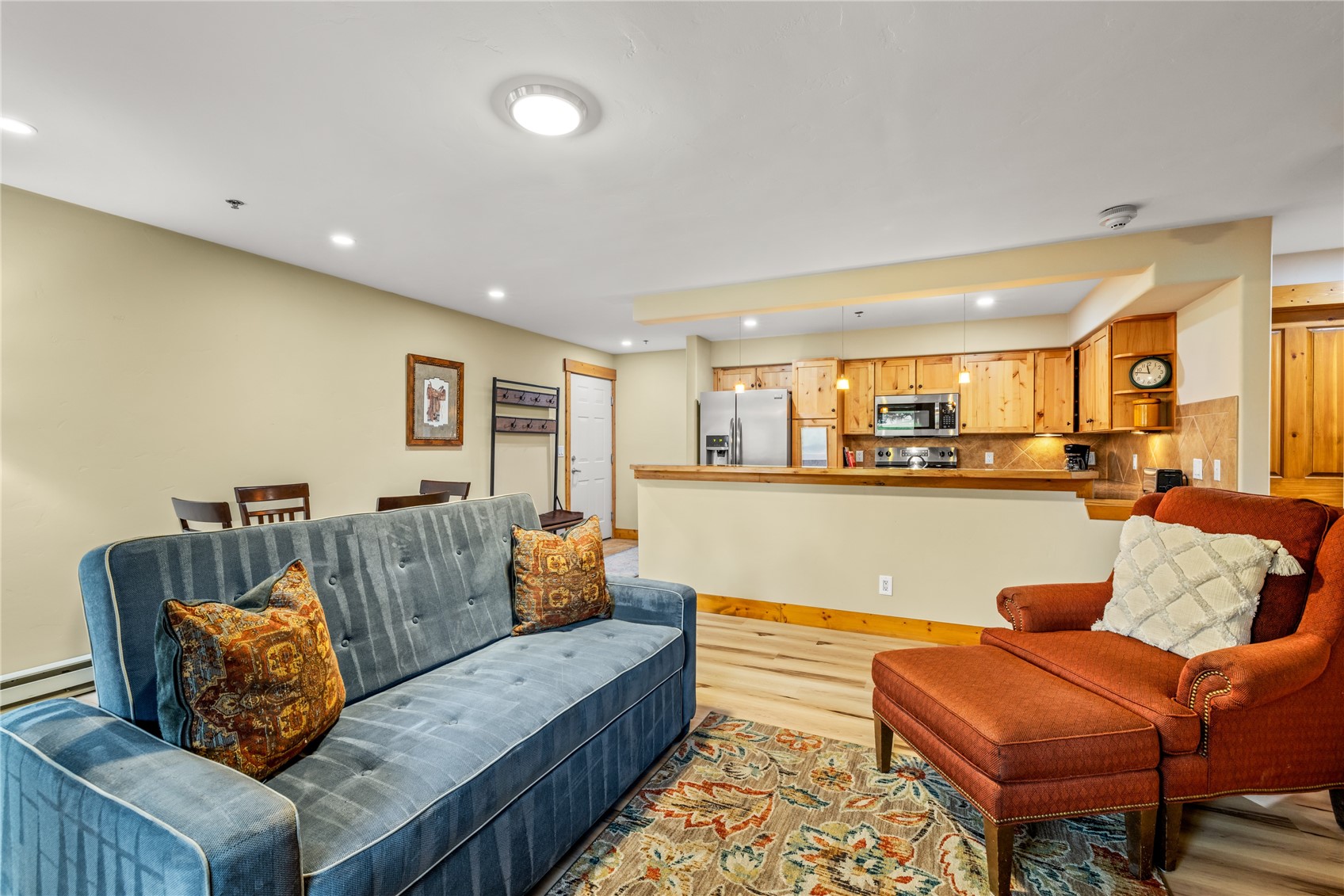 435 Ore House Plaza 205