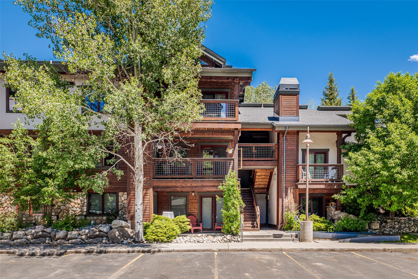 435 Ore House Plaza 205
