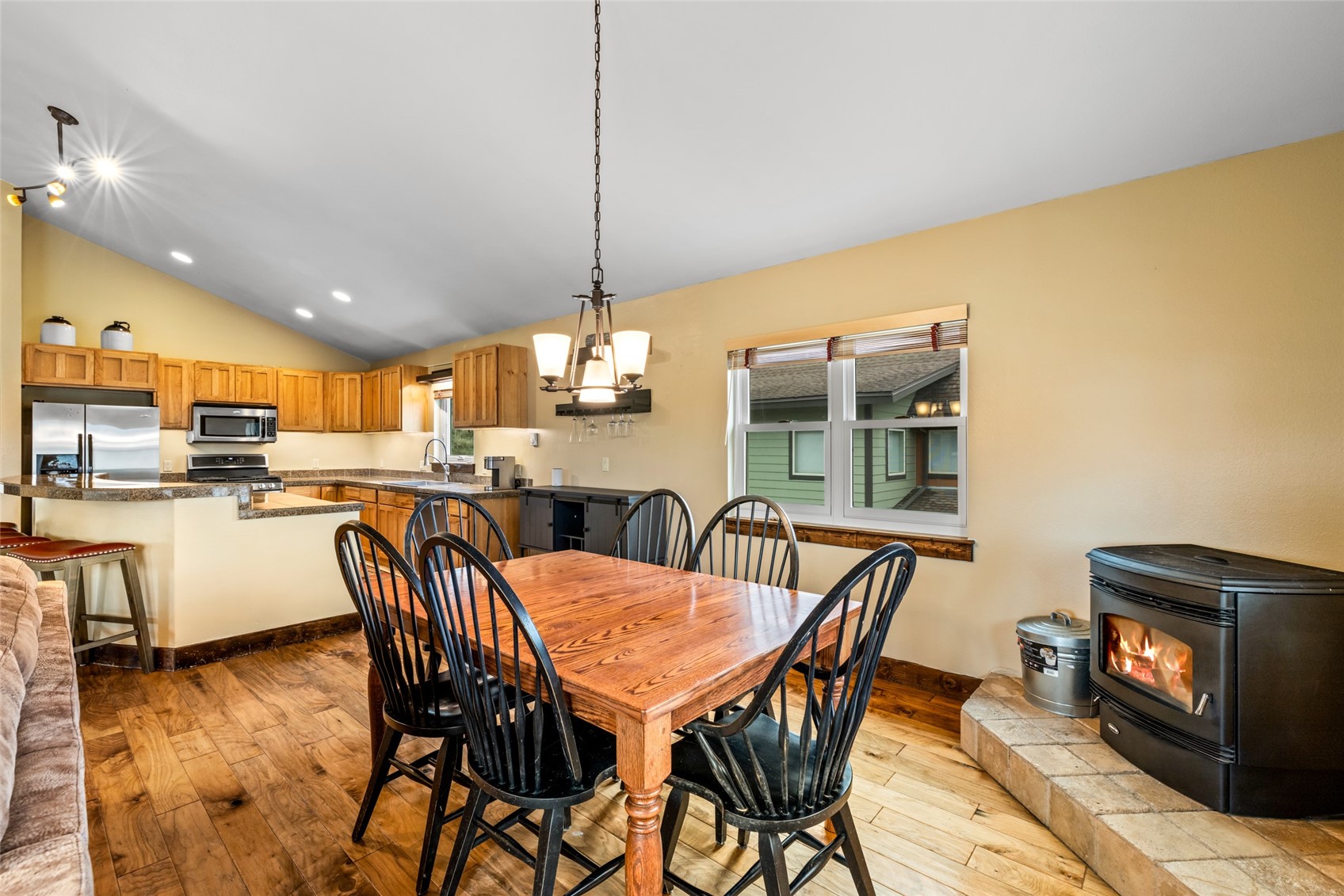 23550 Sagebrush CIRCLE