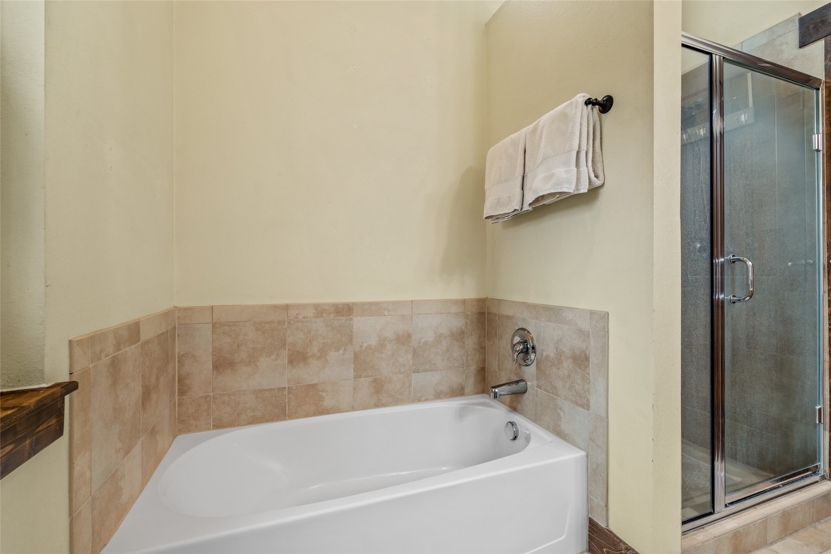 23550 Sagebrush CIRCLE