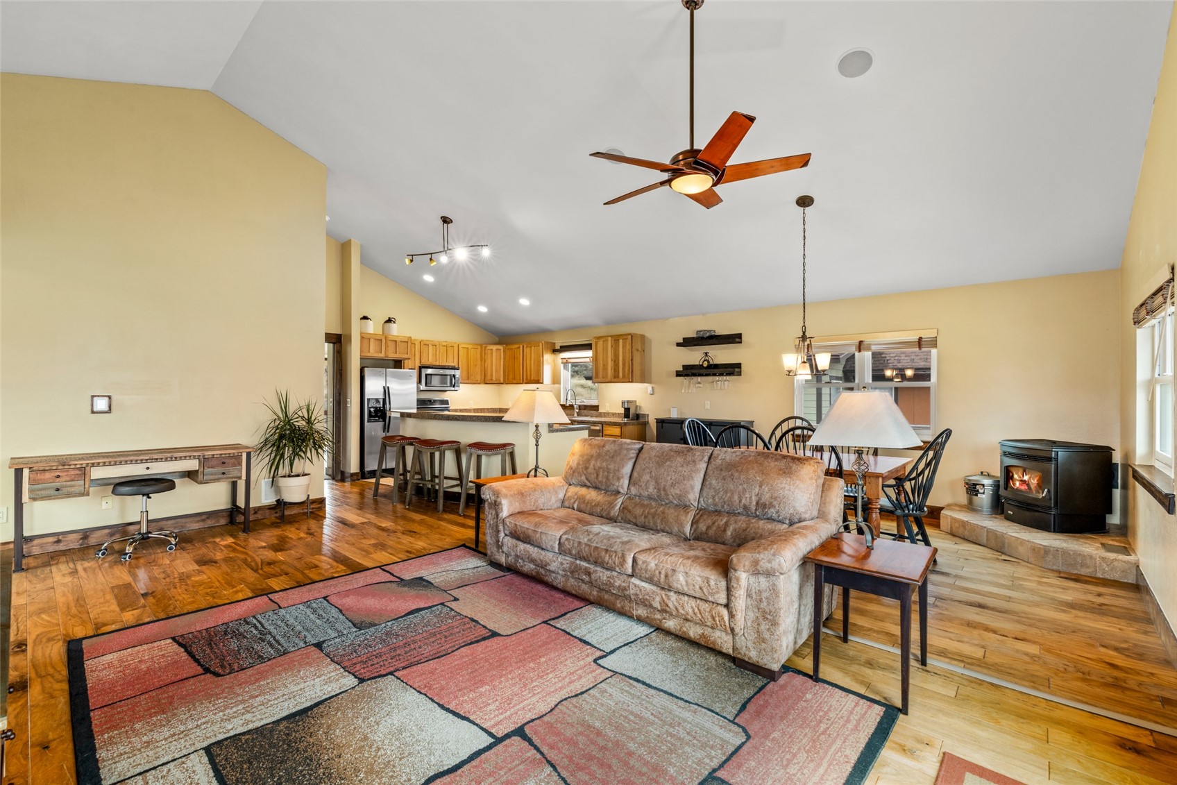 23550 Sagebrush CIRCLE