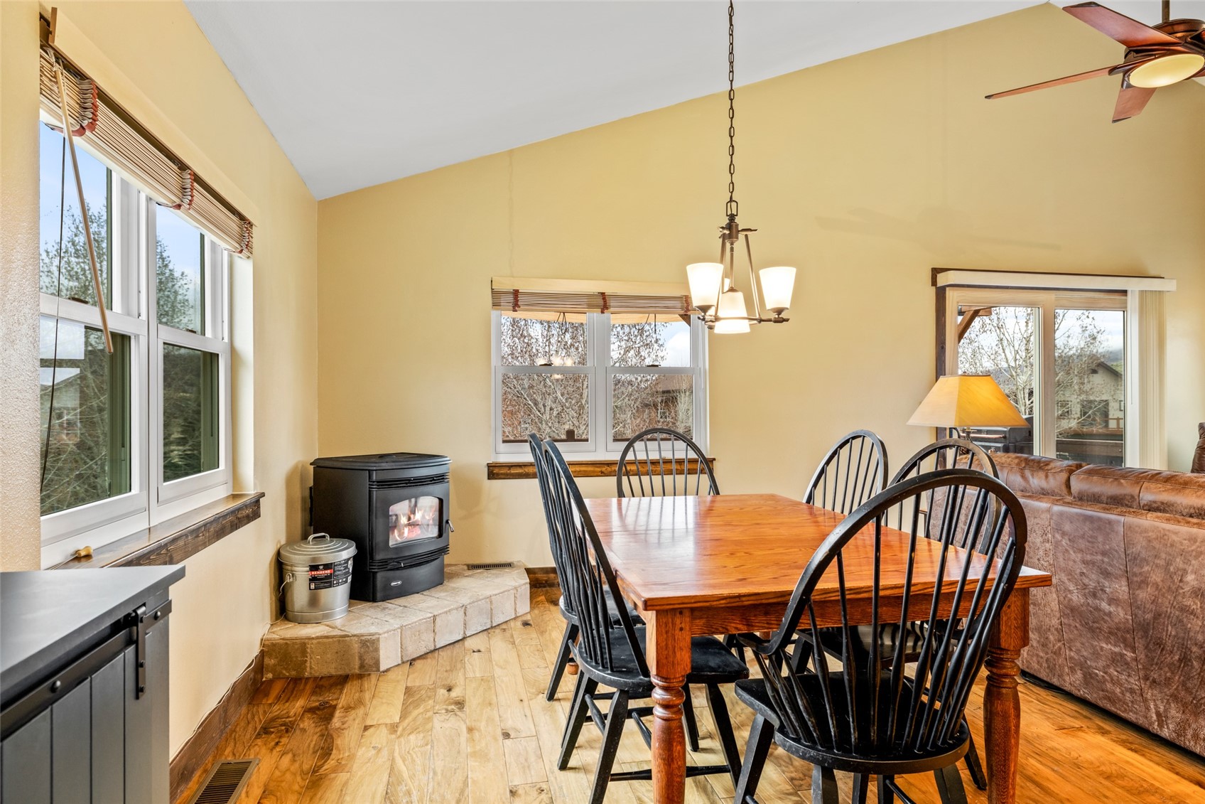 23550 Sagebrush CIRCLE