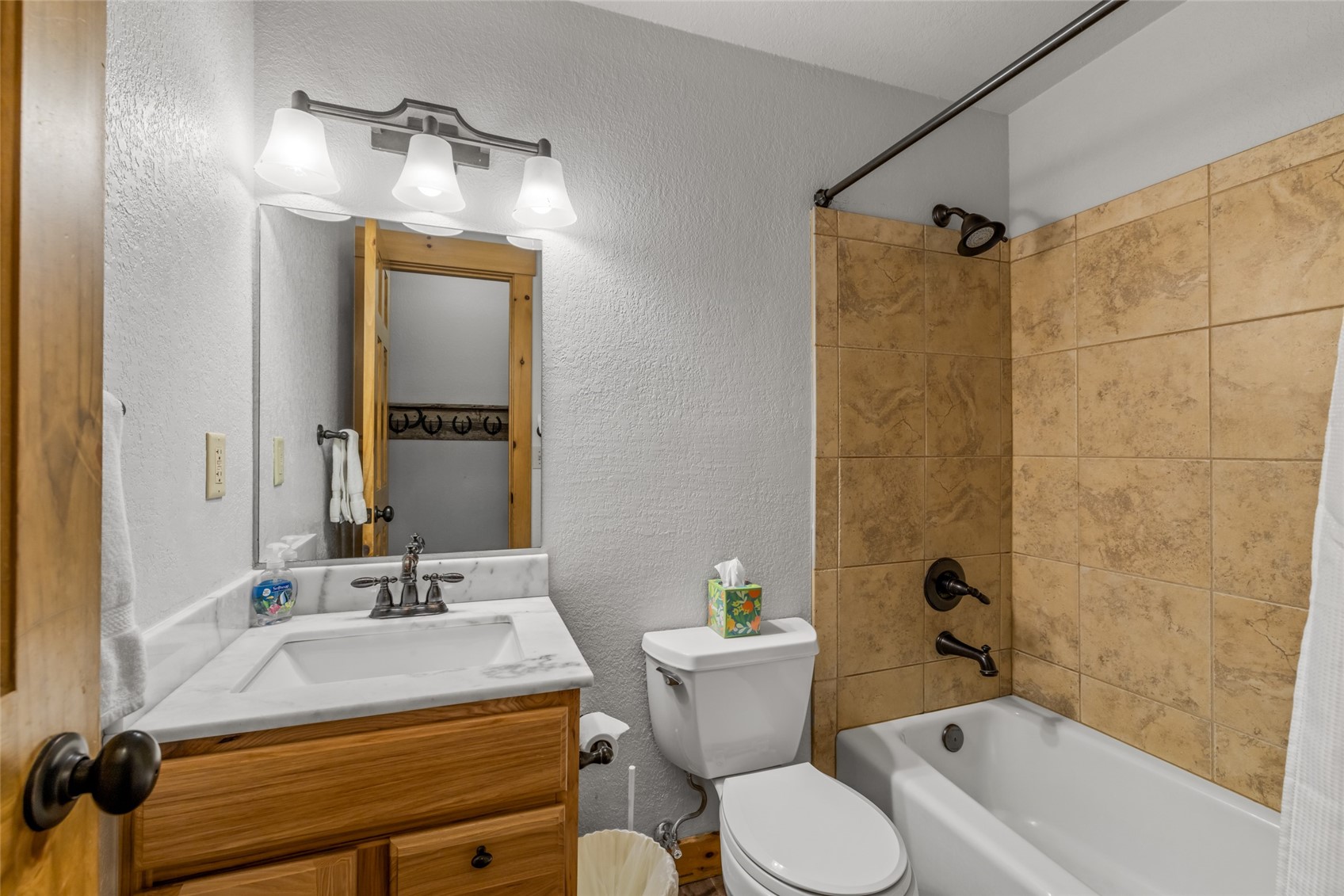 2955 Columbine DRIVE 212