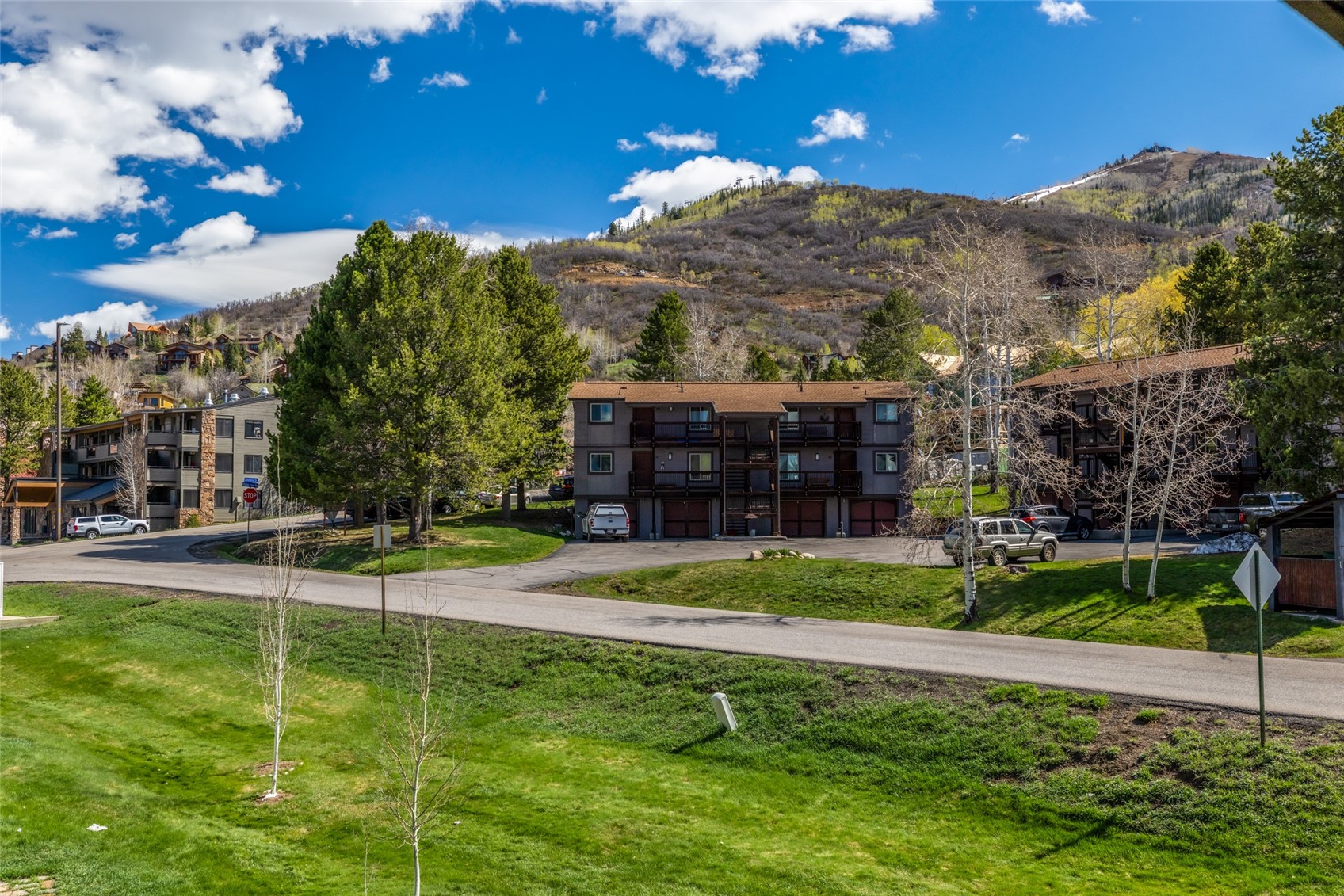 2955 Columbine DRIVE 212