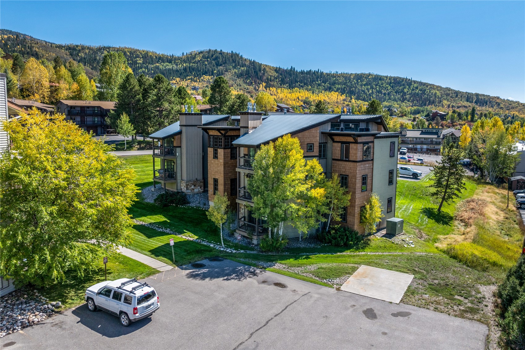 2955 Columbine DRIVE 212