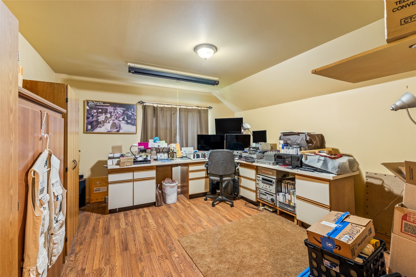 22576 Cheyenne TRAIL
