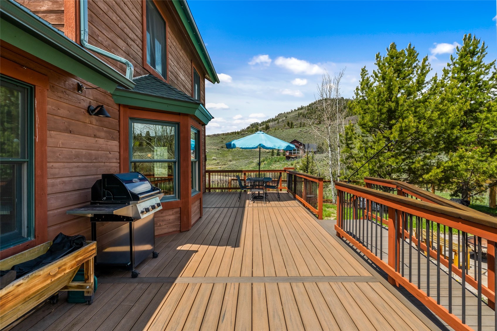 22576 Cheyenne TRAIL
