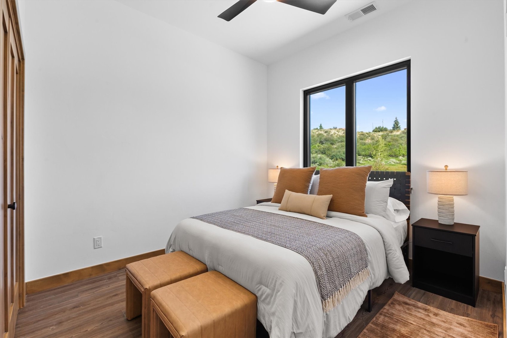 2110 Taxi WAY R203