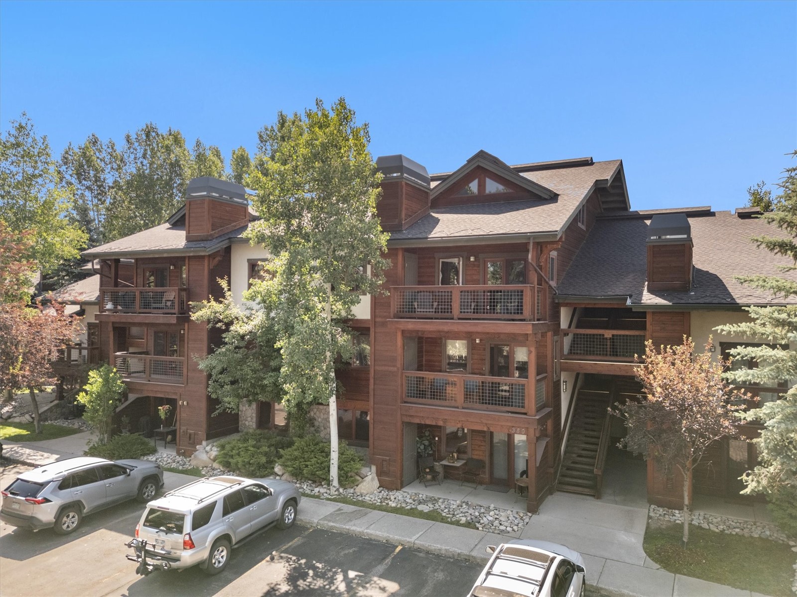 380 Ore House Plaza 303