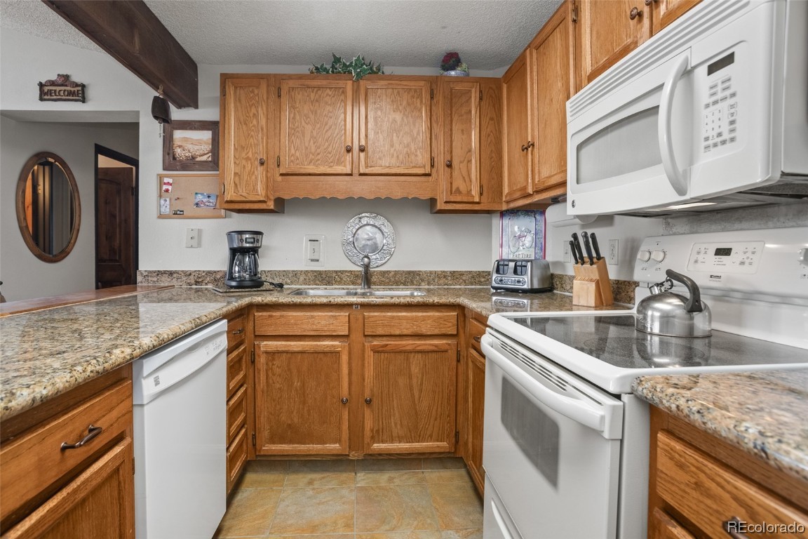 1995 Storm Meadows DRIVE 601